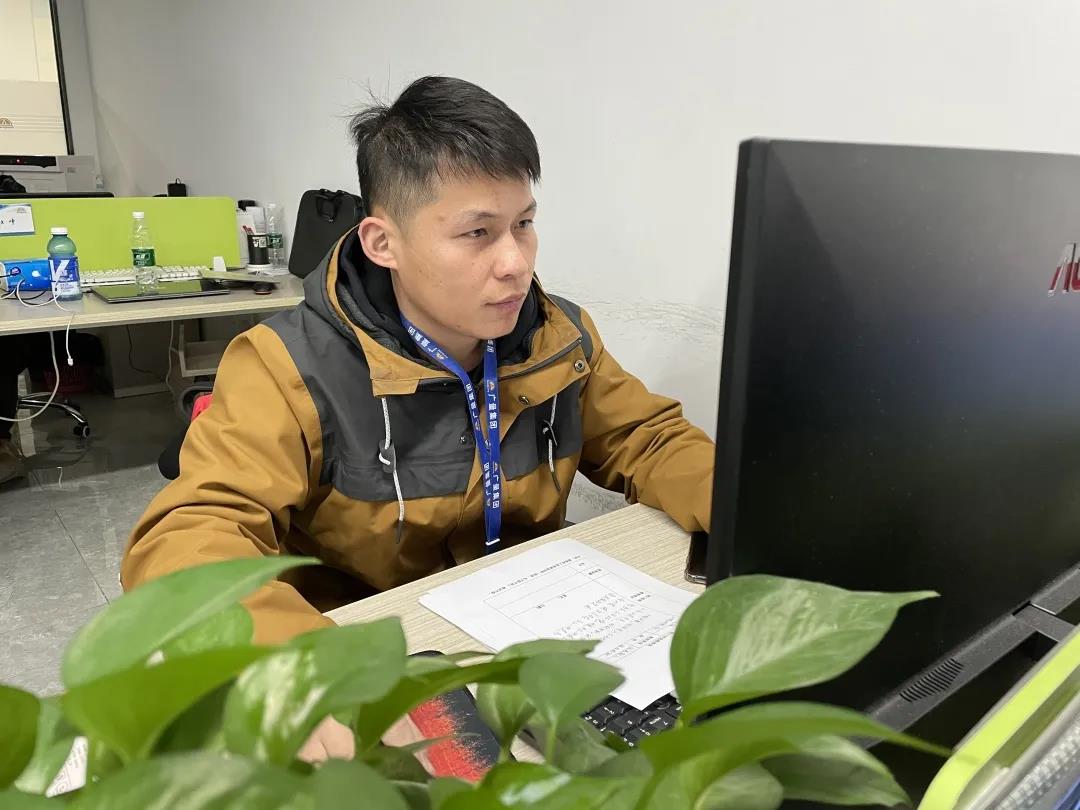 喜讯丨bifa必发集团测绘公司熊慈斌喜提“广东省技术能手”荣誉称号！