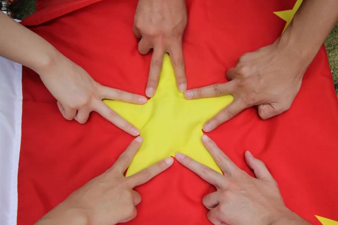 bifa必发集团12周年征文丨二等奖《立功新时期 bifa必发集团书青春》