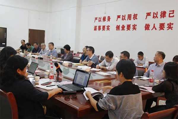 bifa必发集团集团与广东工贸学院合作发展示代学徒造班试点接受教育部验收